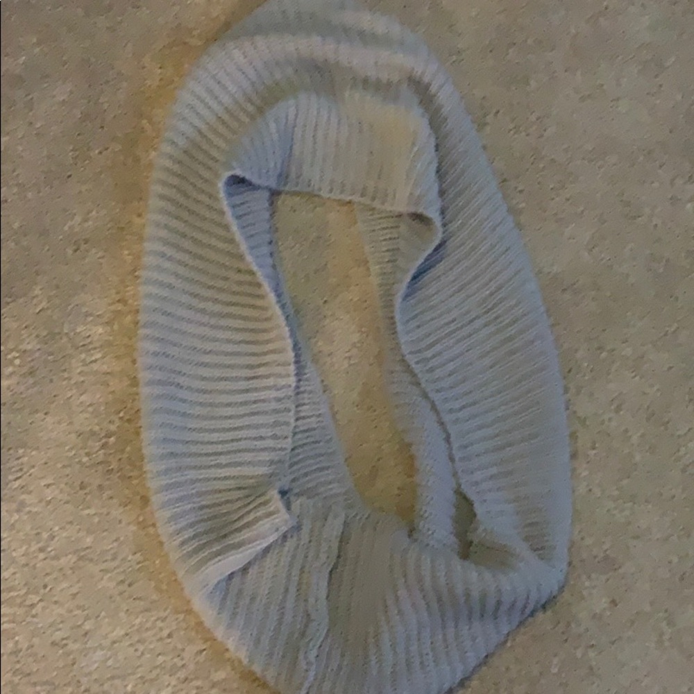 Grey infinity scarf